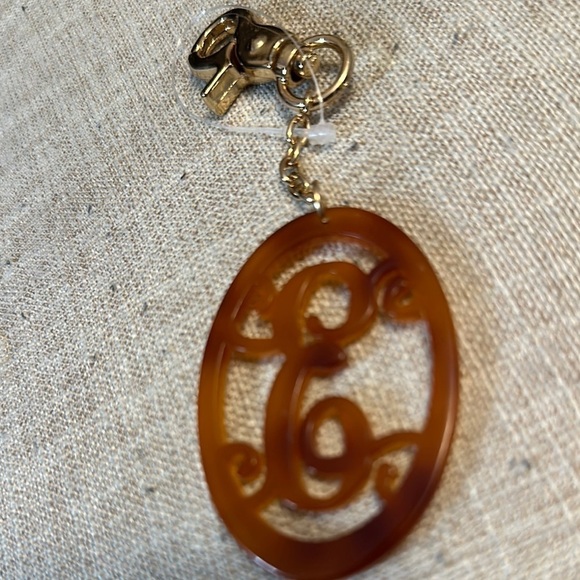 Fashion Hollow Laser Cut "E" Acrylic Letter Purse Charm or Keychain for Women - Picture 2 of 3